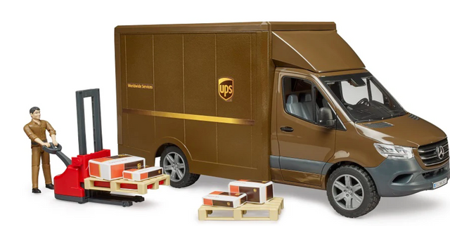 MB Sprinter UPS w Driver & Accessories