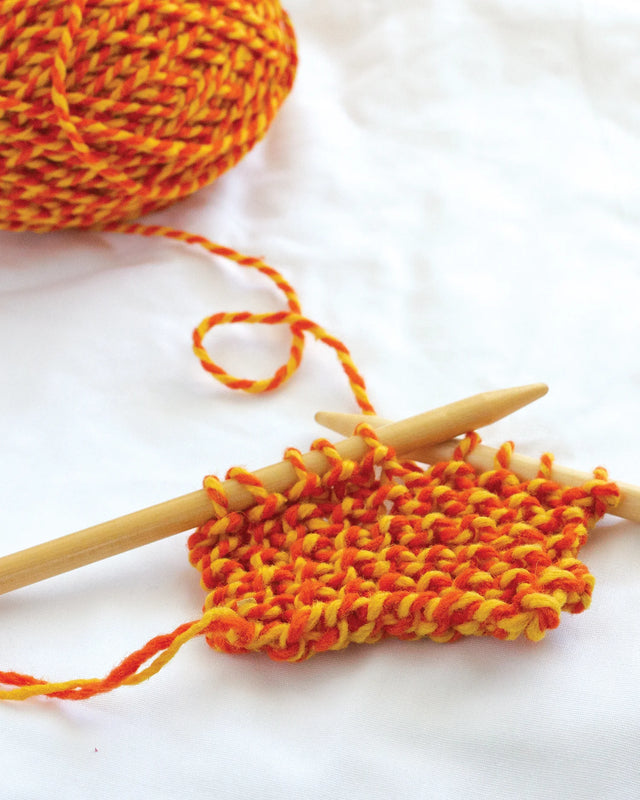 Discover Knitting: Scarf Kit Orange