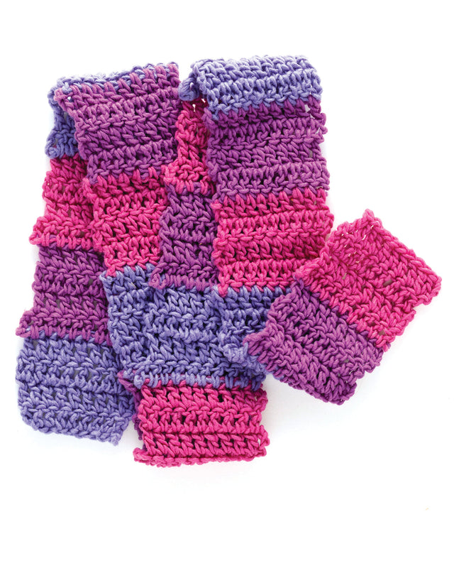 Discover Crochet Scarf Kit Berry