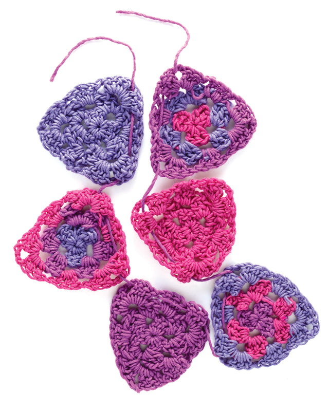 Explore Crochet Bunting Kit Berry