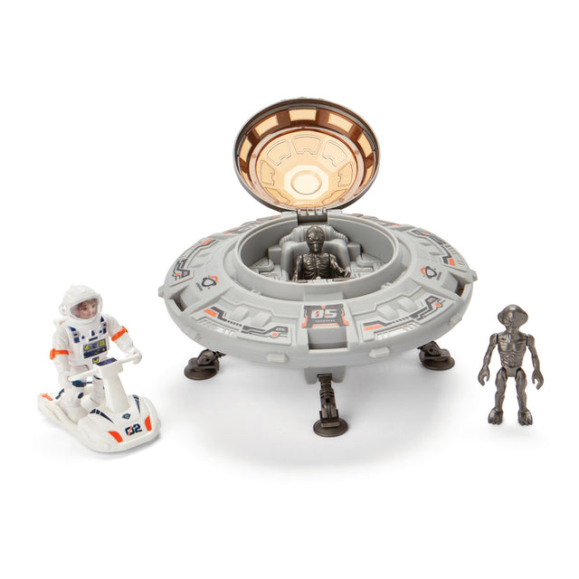 Interstellar Alien Encounter