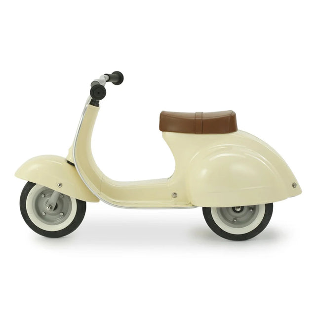 Ambosstoys- Primo Sierra- Cream Ride-On & Brown Seat