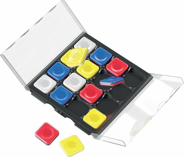 Rubik's Flip Pack N Go Game