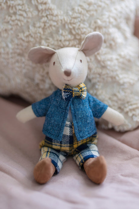 Archie the Mouse Mini Doll