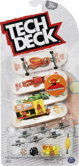 Tech Deck, Ultra Dlx Fingerboard 4-Pack (styles may vary)